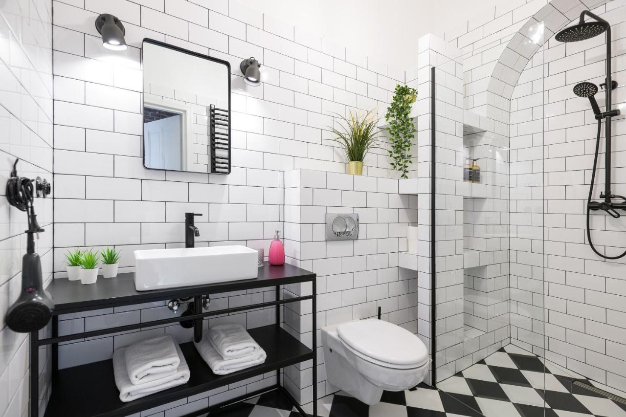 Apartment Discover - 3 Rakowicka St - Amazing Loft Near Main Station - Netflix *